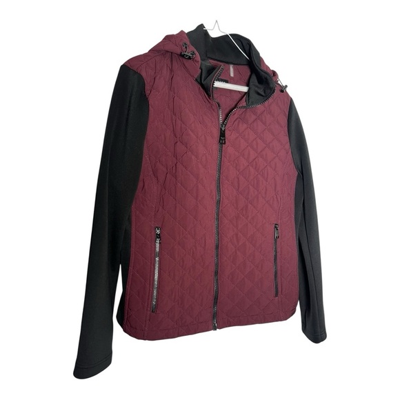 Andrew Marc Burgundy and Black Quilted Puffer Jacket - Picture 2 of 5